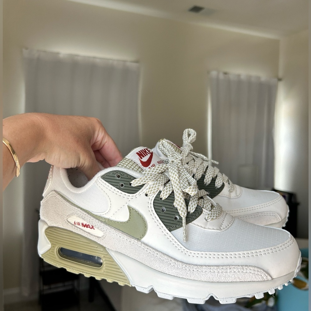 Nike airmax women size 8.5
